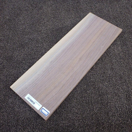 ウォールナット 柾目 450×12×160 (仕上げ加工済み商品)