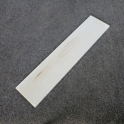 シナ　柾目　450×8×100　（仕上げ加工済み商品）
