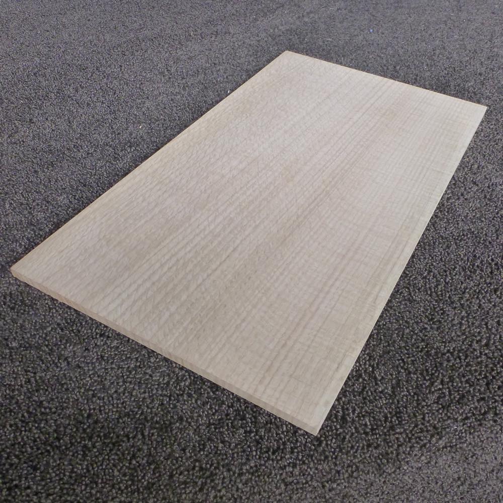 レッドオーク　柾目　450×8×250　（仕上げ加工済み商品）