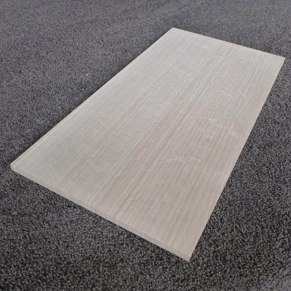 レッドオーク　柾目　450×10×230　（仕上げ加工済み商品）