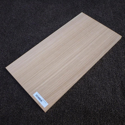 レッドオーク　柾目　450×15×230　（仕上げ加工済み商品）