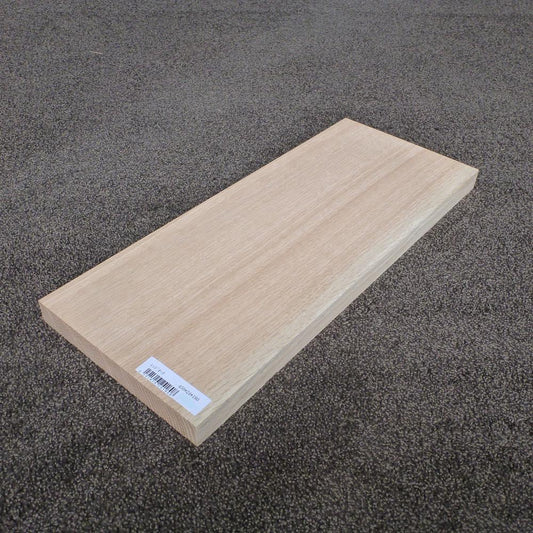 レッドオーク　柾目　450×24×180　（仕上げ加工済み商品）