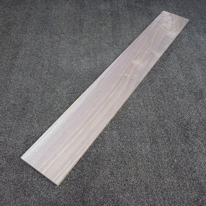 ウォールナット　柾目　1000×12×140　（仕上げ加工済み商品）