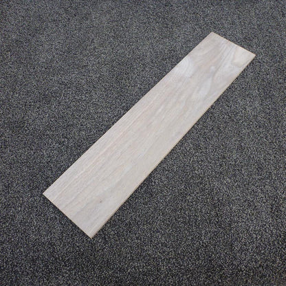 ウォールナット　柾目　450×6×100　（仕上げ加工済み商品）