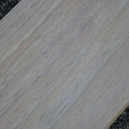 ウォールナット　柾目　450×6×100　（仕上げ加工済み商品）