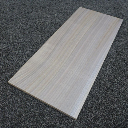 ウォールナット　柾目　450×8×190　（仕上げ加工済み商品）