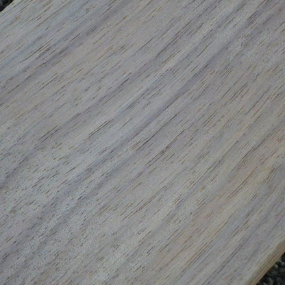 ウォールナット　柾目　450×10×110　（仕上げ加工済み商品）