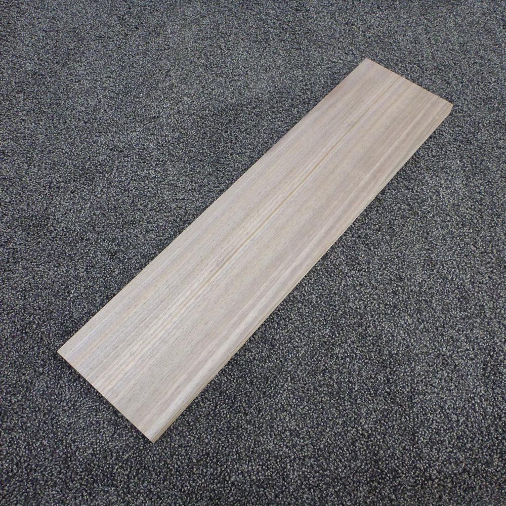 ウォールナット　柾目　450×12×110　（仕上げ加工済み商品）