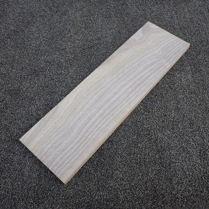 ウォールナット　柾目　450×15×130　（仕上げ加工済み商品）