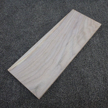 ウォールナット　柾目　450×15×170　（仕上げ加工済み商品）