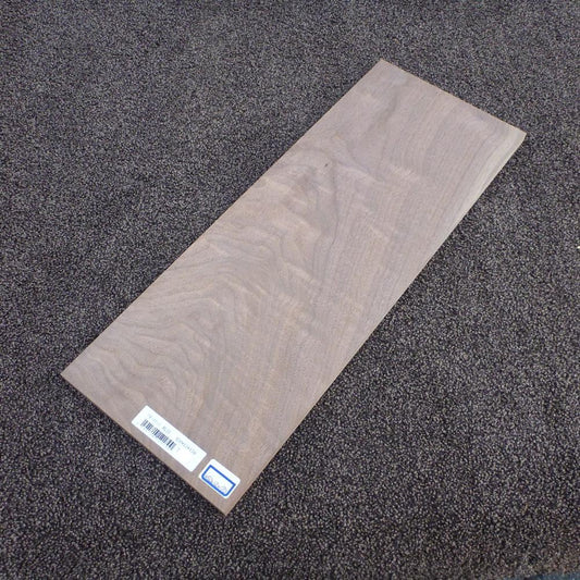 ウォールナット　板目　450×12×170　（仕上げ加工済み商品）