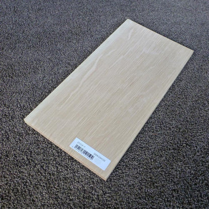 ホワイトオーク　柾目　300×10×150　（仕上げ加工済み商品）