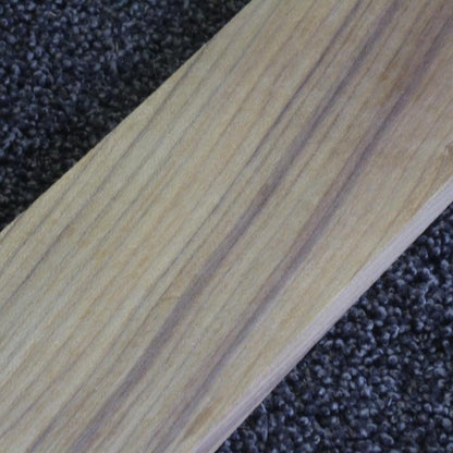 チーク　柾目　450×10×70　（仕上げ加工済み商品）