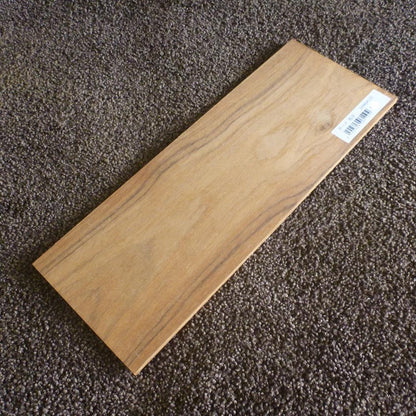 チーク　板目　300×6×110　（仕上げ加工済み商品）