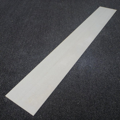 スプルース　柾目　1000×3×140　（仕上げ加工済み商品）