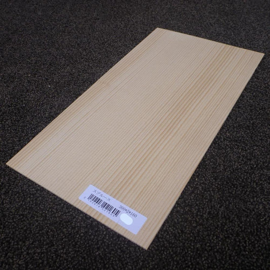 スプルース　柾目　300×2×160　（仕上げ加工済み商品）