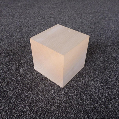 カツラ　立方体　100×100×100　（仕上げ加工済み商品）