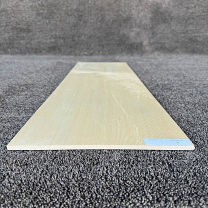 スプルース楽器材 ギター トップ用 スプルース 長さ800mm×厚み6mm×巾240mm