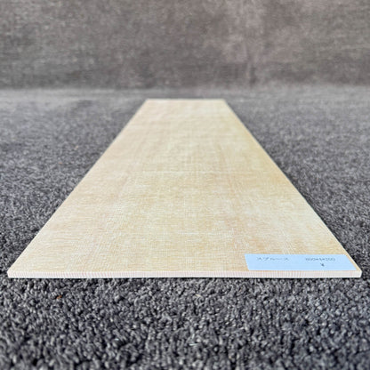 スプルース楽器材 ギター トップ用 スプルース 長さ800mm×厚み4mm×巾200mm