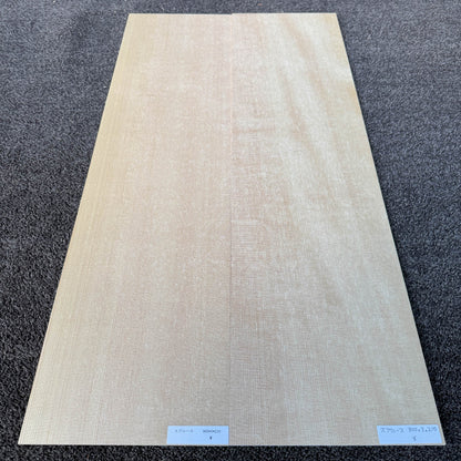 スプルース楽器材 ギター トップ用 スプルース 長さ800mm×厚み3mm×巾210mm