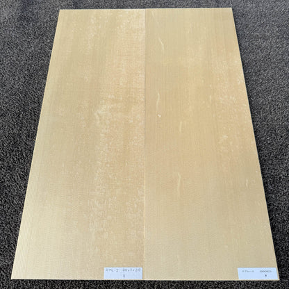スプルース楽器材 ギター トップ用 スプルース 長さ600mm×厚み3mm×巾210mm
