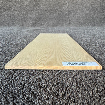 スプルース楽器材 ギター トップ用 スプルース 長さ450mm×厚み6mm×巾160mm