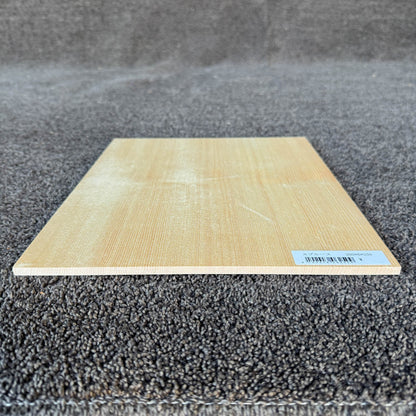 スプルース楽器材 ギター トップ用 スプルース 長さ300mm×厚み6mm×巾250mm