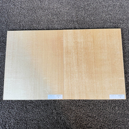 スプルース楽器材 ギター トップ用 スプルース 長さ300mm×厚み5mm×巾250mm