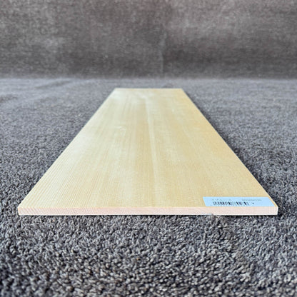 スプルース楽器材 ギター トップ用 プレミアムサイズ スプルース 長さ800mm×厚み8mm×巾230mm