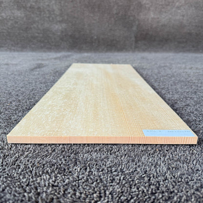 スプルース楽器材 ギター トップ用 プレミアムサイズ スプルース 長さ600mm×厚み10mm×巾230mm