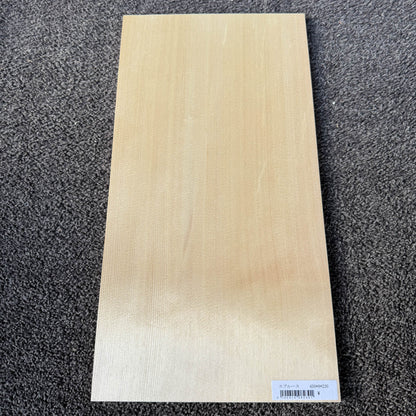 スプルース楽器材 楽器材力木・ブレイシング用 スプルース 長さ450mm×厚み8mm×巾230mm