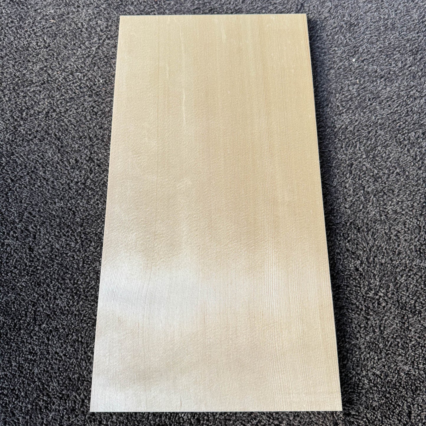 スプルース楽器材 楽器材力木・ブレイシング用 スプルース 長さ450mm×厚み8mm×巾230mm