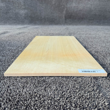 スプルース楽器材 楽器材力木・ブレイシング用 スプルース 長さ450mm×厚み8mm×巾230mm