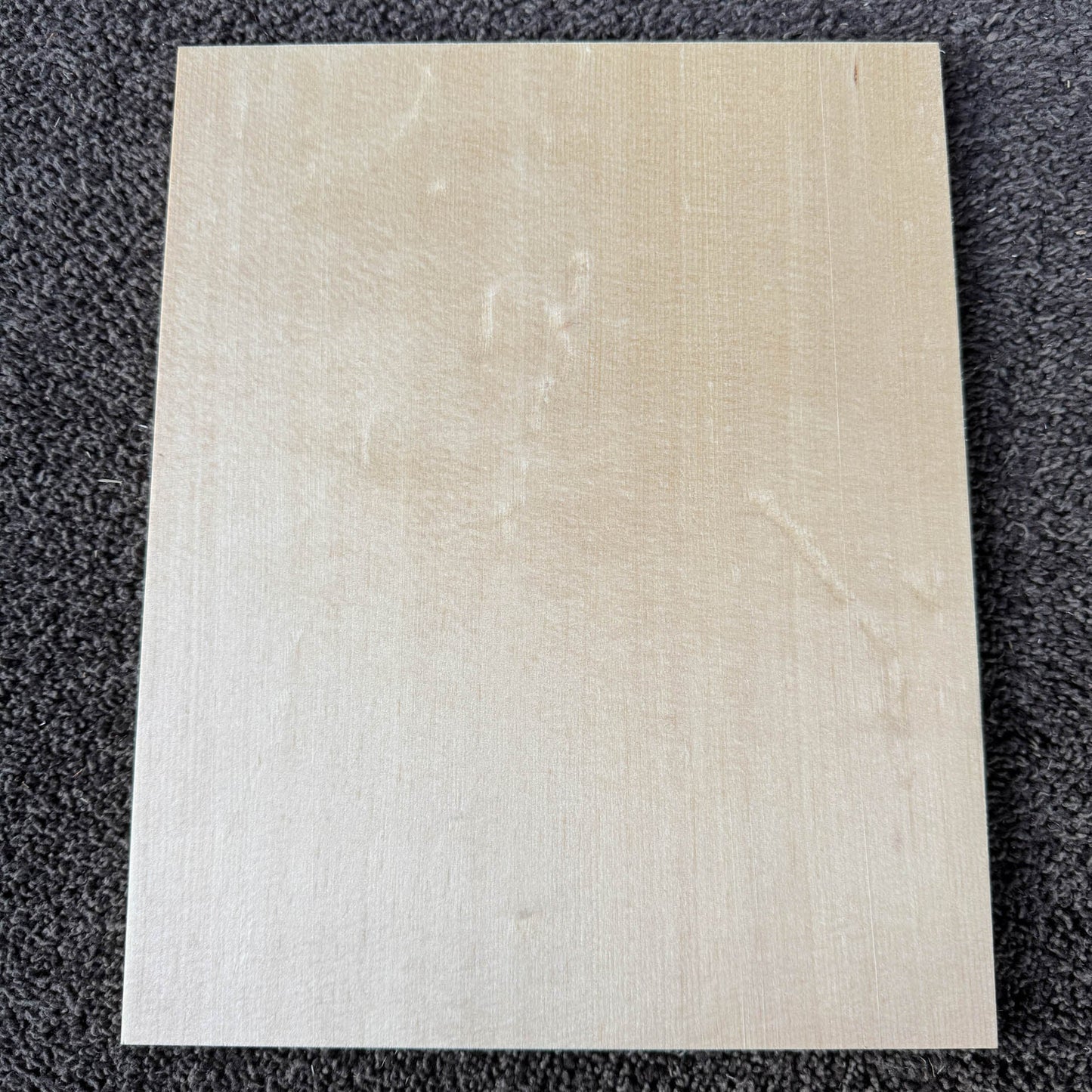 スプルース楽器材 楽器材力木・ブレイシング用 スプルース 長さ300mm×厚み8mm×巾240mm