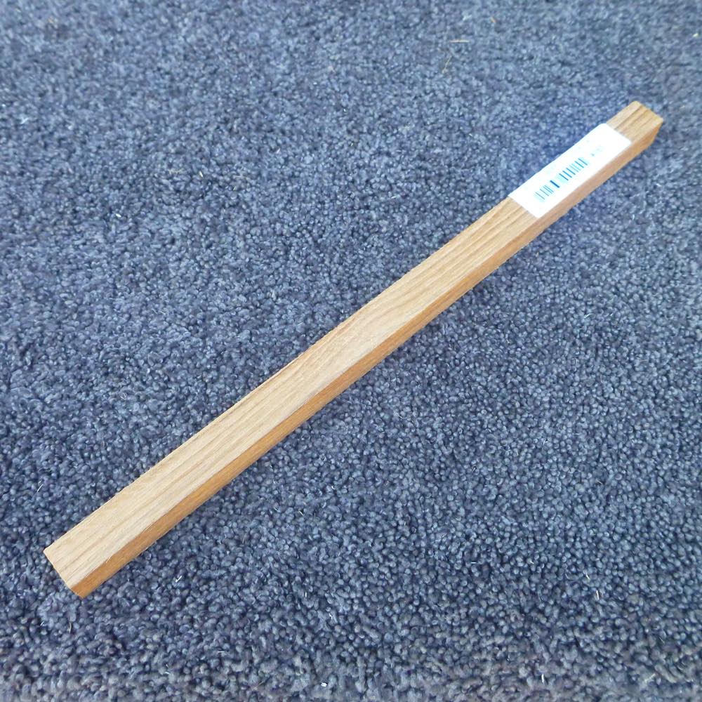 チーク　角材　300×15×15　（仕上げ加工済み商品）