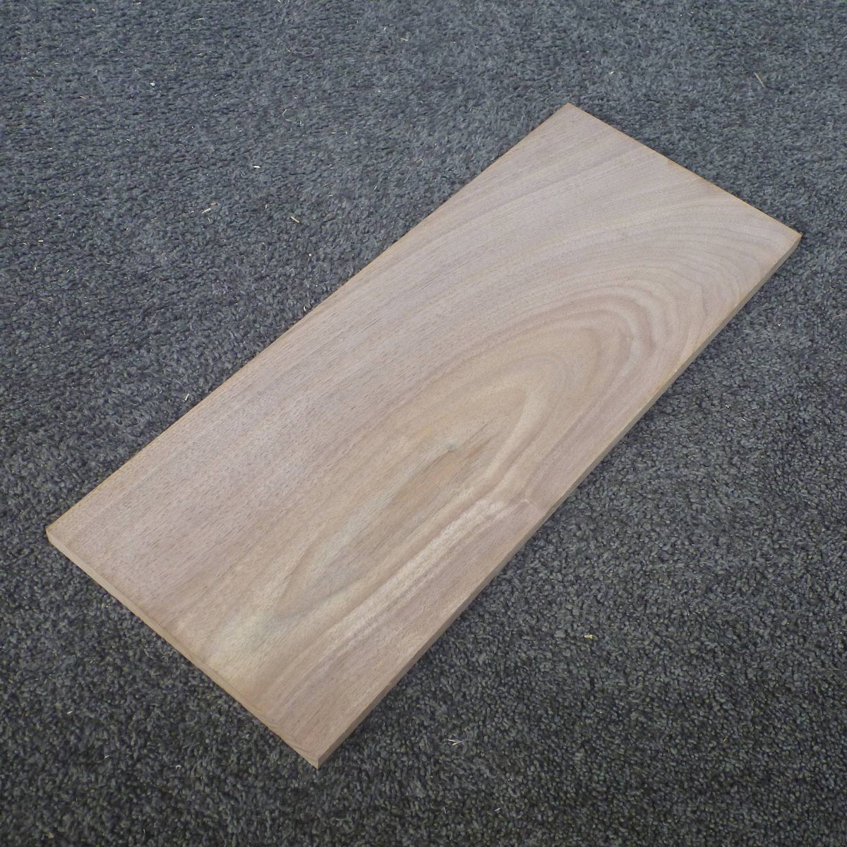 ウォールナット　板目　450×12×180　（仕上げ加工済み商品）