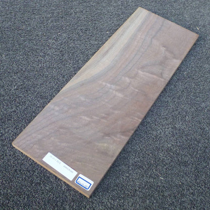 ウォールナット　板目　450×12×160　（仕上げ加工済み商品）
