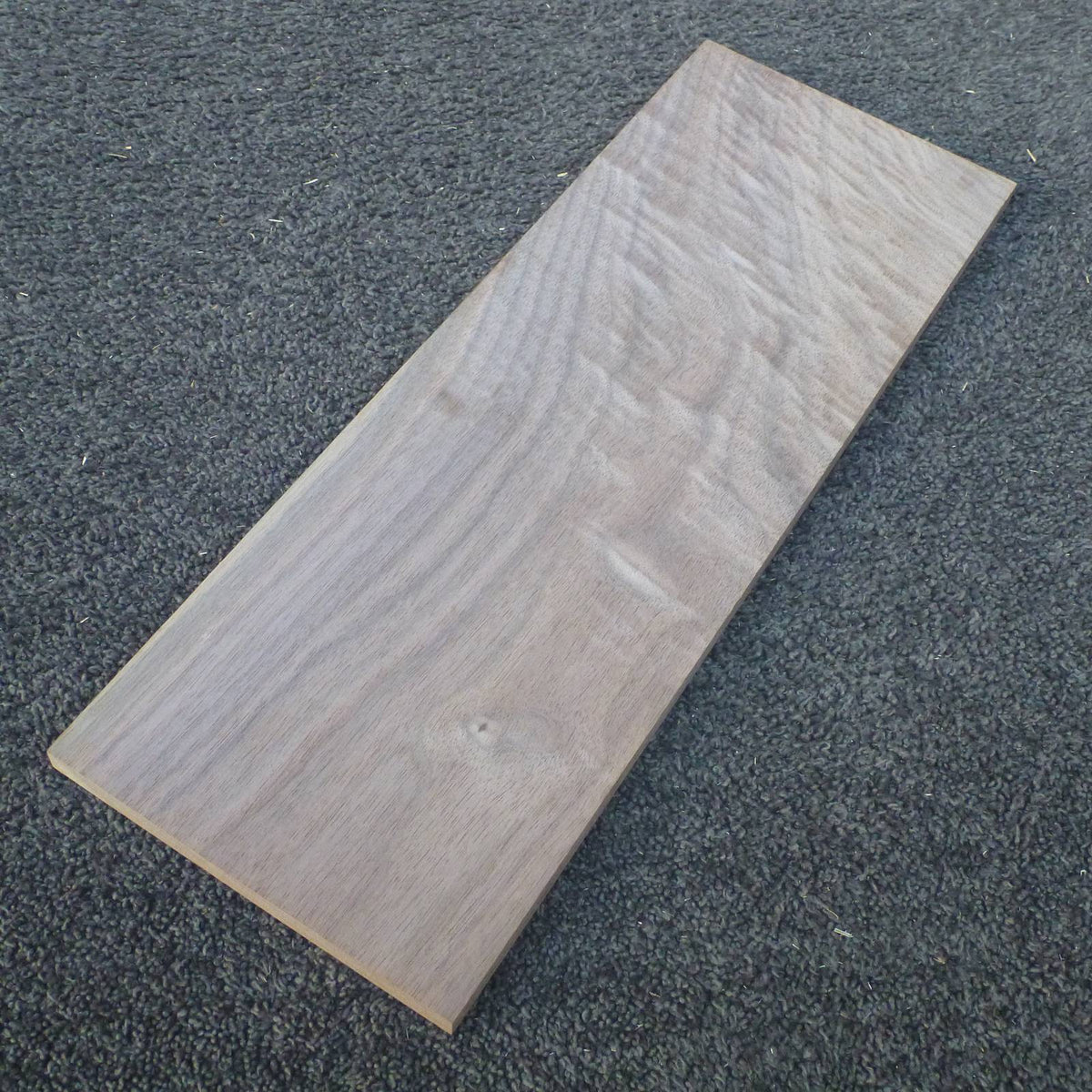 ウォールナット　板目　450×12×160　（仕上げ加工済み商品）