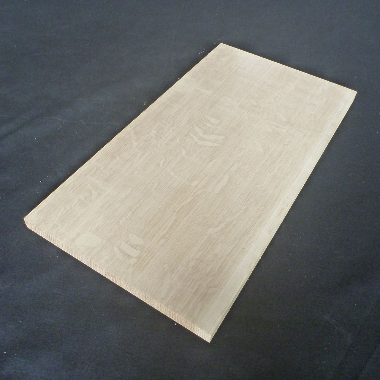 ナラ　柾目　300×12×160　（仕上げ加工済み商品）