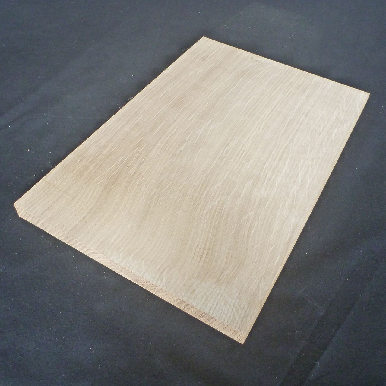 ホワイトオーク　柾目　300×15×200　（仕上げ加工済み商品）