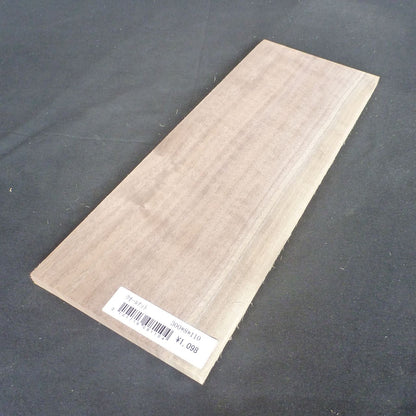 ウォールナット　柾目　300×8×110　（仕上げ加工済み商品）