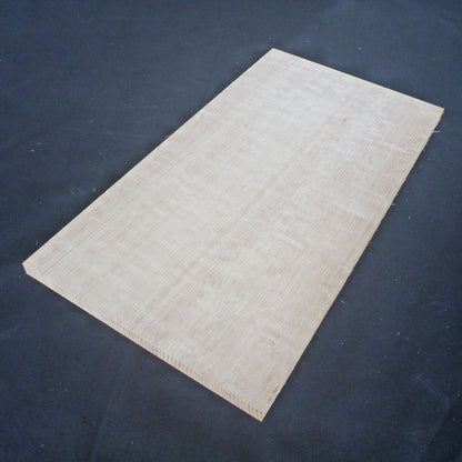 レッドオーク　柾目　300×10×160　（仕上げ加工済み商品）