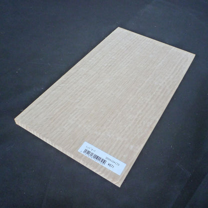レッドオーク　柾目　300×10×170　（仕上げ加工済み商品）
