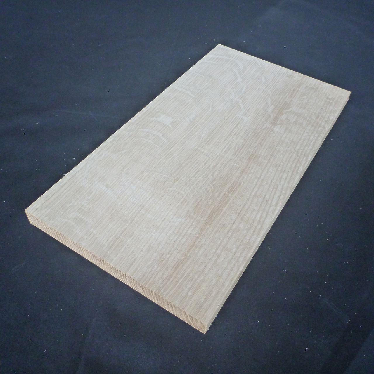 レッドオーク　柾目　300×15×160　（仕上げ加工済み商品）