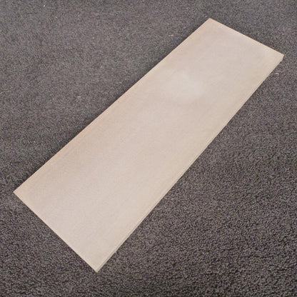 スプルース　柾目　450×12×150　（仕上げ加工済み商品）