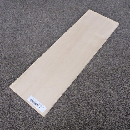 スプルース　柾目　450×10×140　（仕上げ加工済み商品）