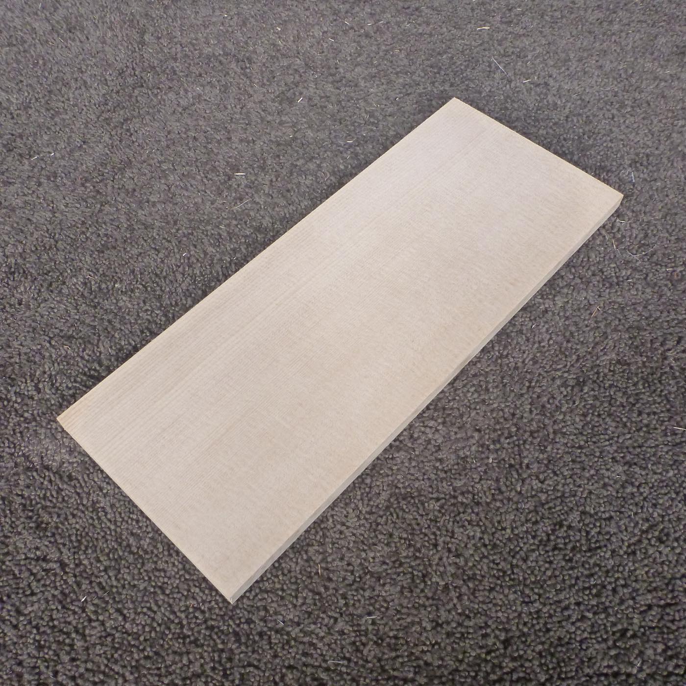 スプルース　柾目　300×10×120　（仕上げ加工済み商品）