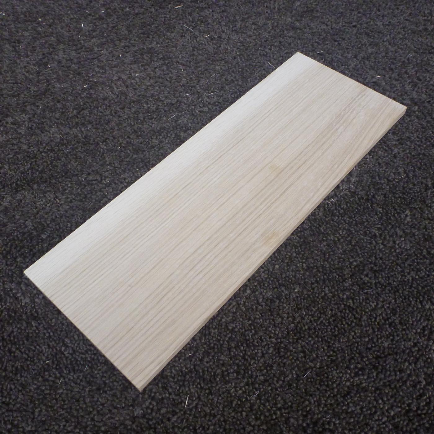 ナラ　柾目　300×6×110　（仕上げ加工済み商品）
