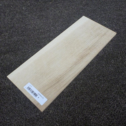 ナラ　柾目　300×6×120　（仕上げ加工済み商品）