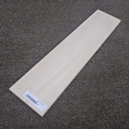シナ　柾目　450×10×100　（仕上げ加工済み商品）